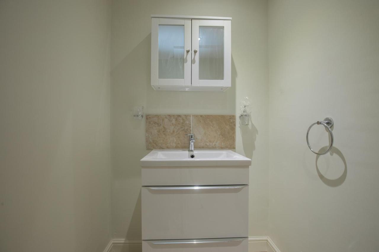 Apartment Riverside Kingston Flat 1b